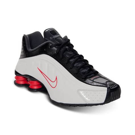 shox shoes for men.